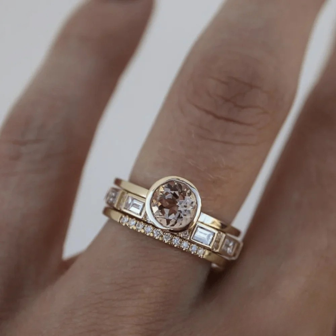 Venia I Shiny classy Ring